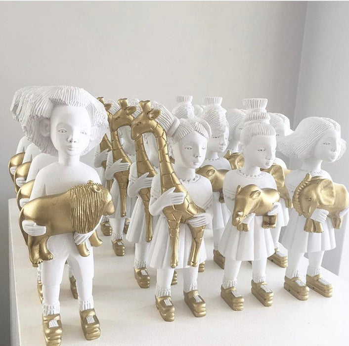 The Little Six Children Clonette Doll Figurines in White